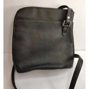 Le Donne Black Leather Crossbody Purse, Long Strap, Zip Close
